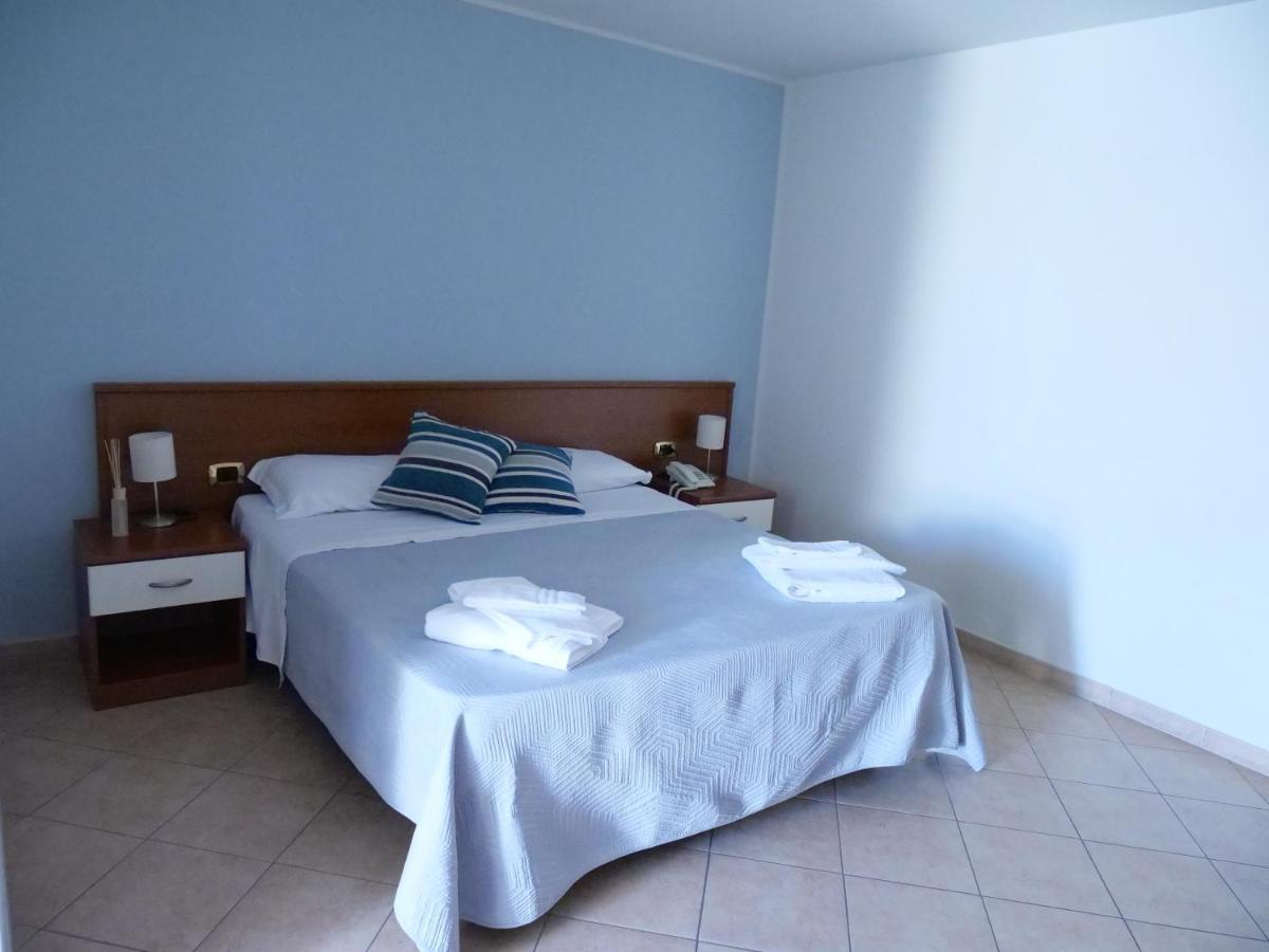 Grand Hostel Calabria Pietrapaola Exterior photo