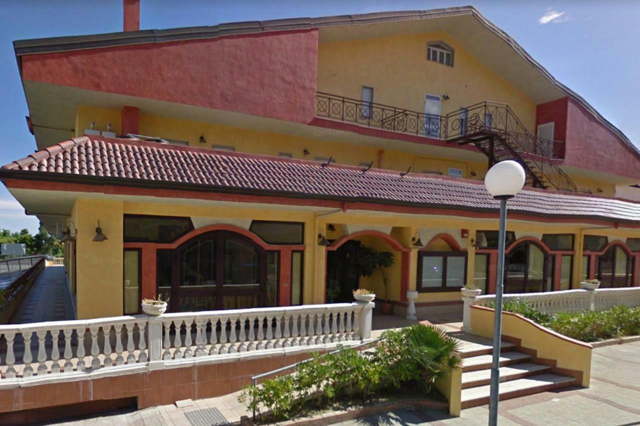 Grand Hostel Calabria Pietrapaola Exterior photo